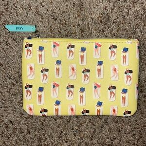 IPSY women print makeup bag